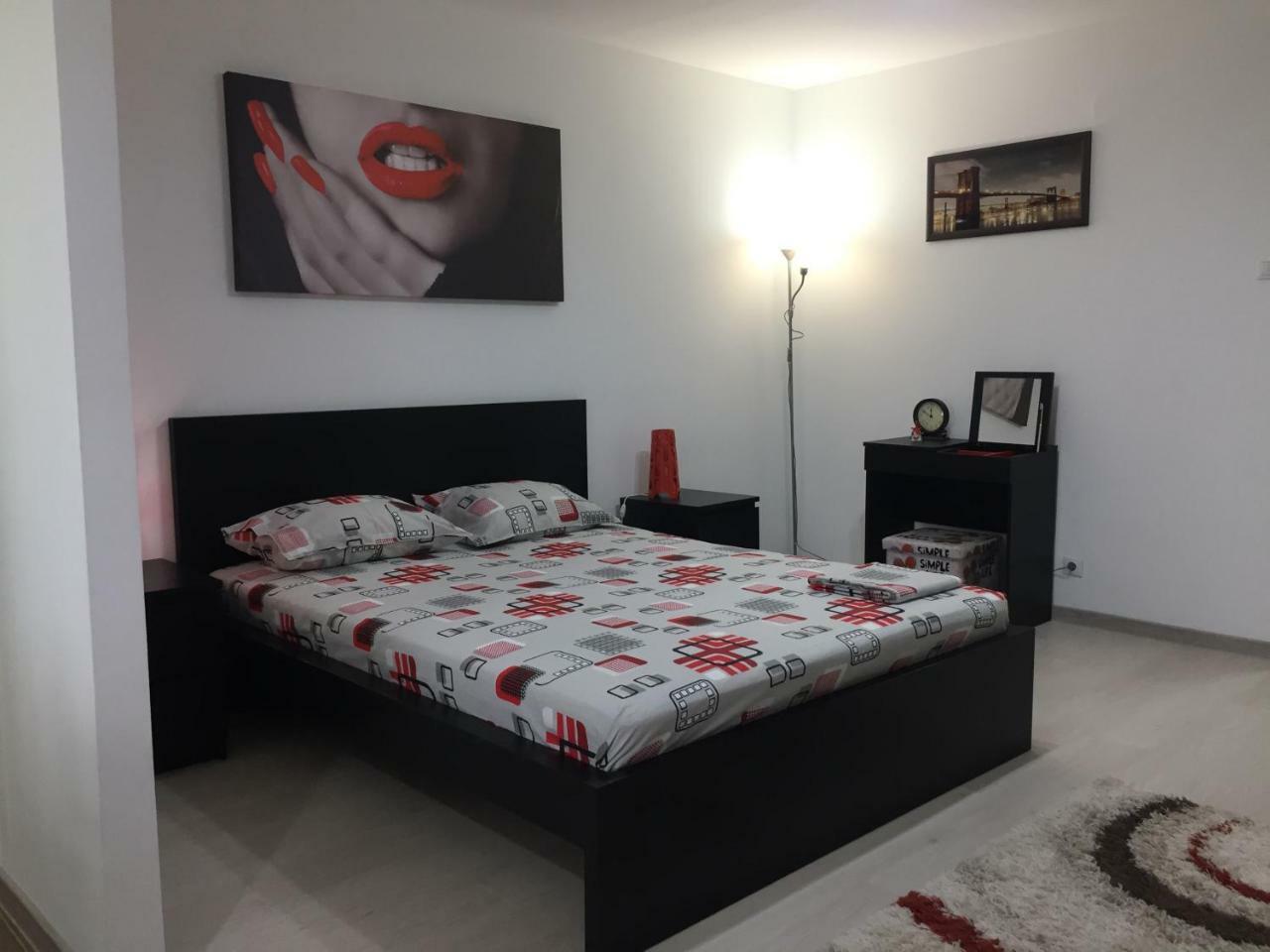 Faleza Apartment Galaţi Exteriér fotografie